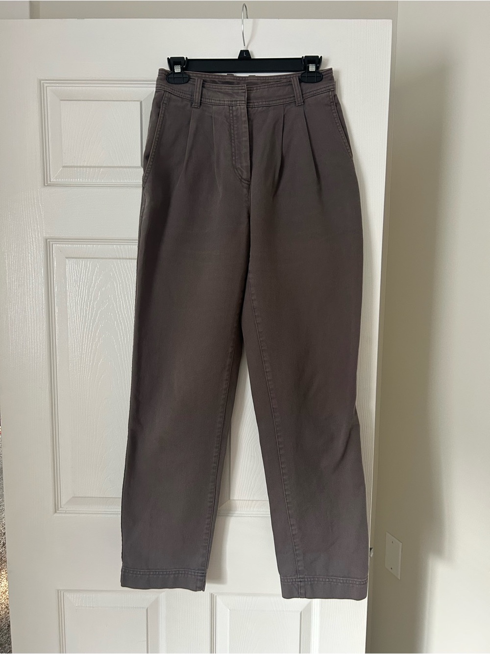 Aritzia Babaton Brown High-Rise Pleated Trousers